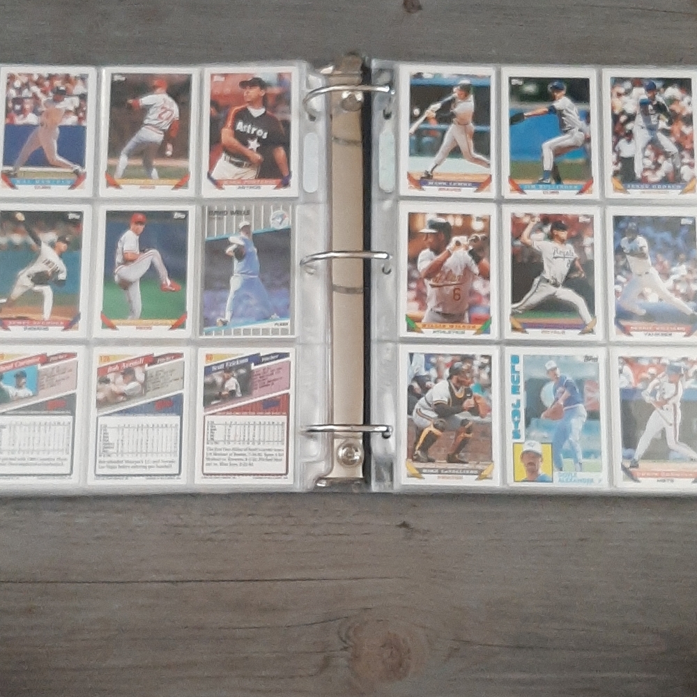 MLB Baseball Card Collection - Picture 14 of 17